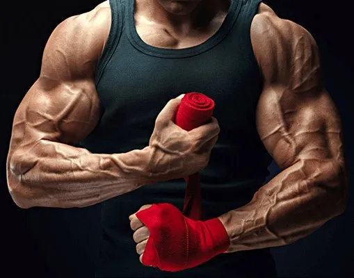 مکمل پمپ چیست؟ بررسی تاثیر آن در بدنسازی